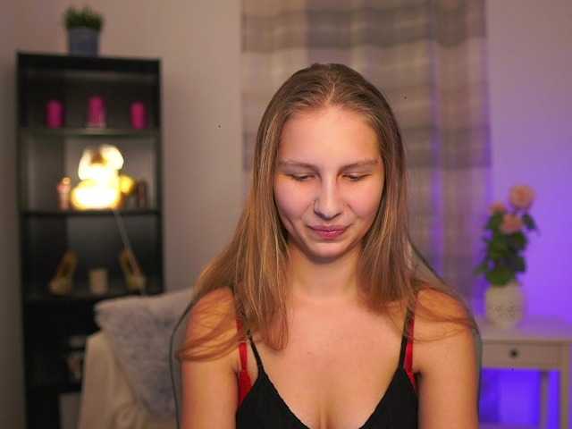 emmiemurray's BongaCams show and profile