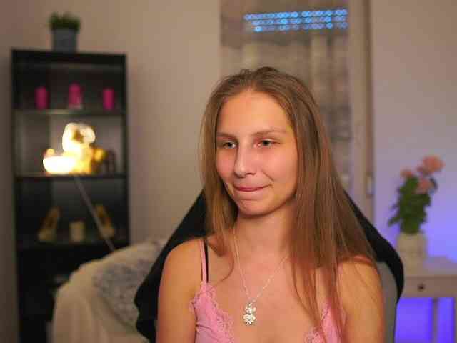 emmiemurray Live Webcam on BongaCams