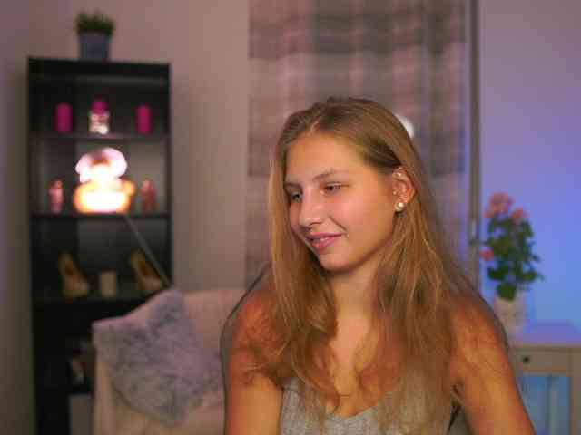 emmiemurray Live Webcam on BongaCams