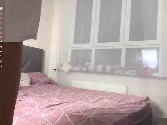 ClaireWobbe webcam