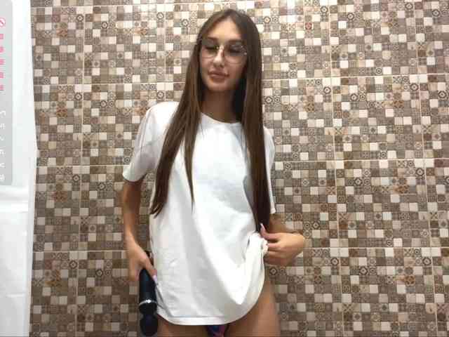 ClaireWobbe webcam