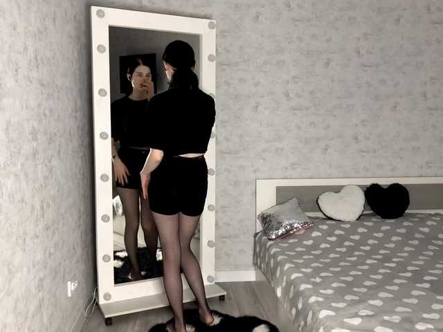  KittyNolick chat room