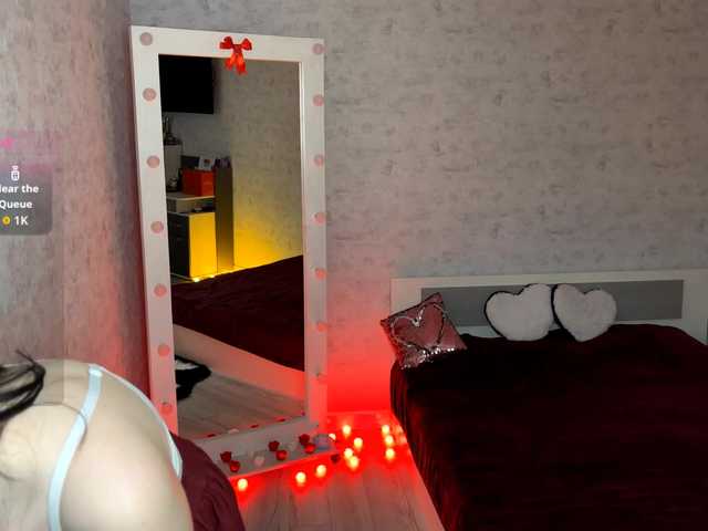 KittyNolick's BongaCams show and profile