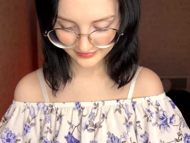 KittyNolick's BongaCams show and profile