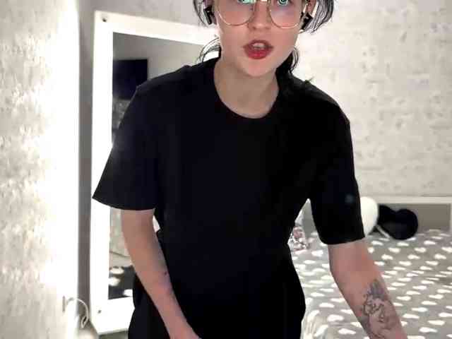 KittyNolick webcam