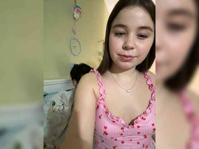 kikikiraa webcam