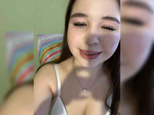 kikikiraa webcam