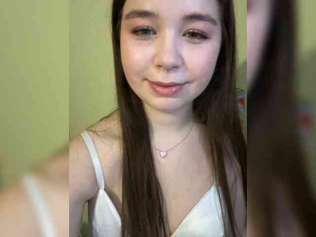 kikikiraa webcam