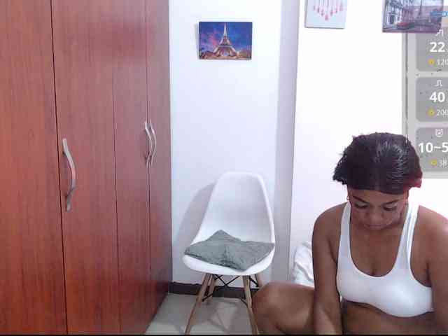 Queen-dayanna webcam