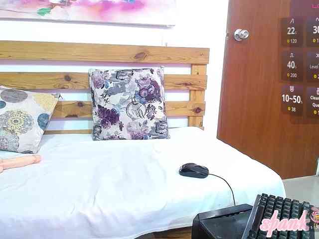 Queen-dayanna webcam