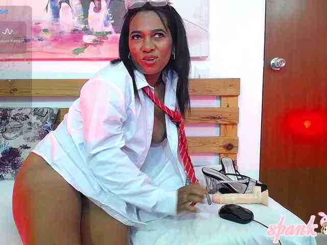 Queen-dayanna webcam