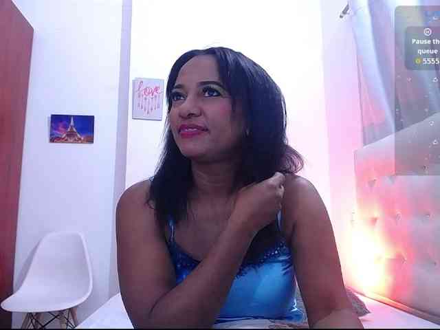 Queen-dayanna webcam