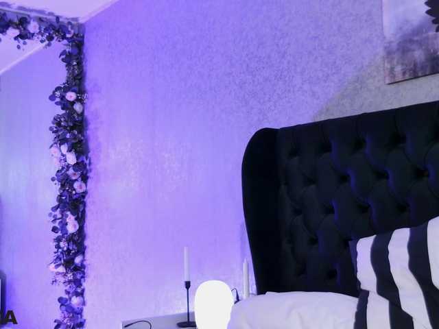  AriannaLure chat room