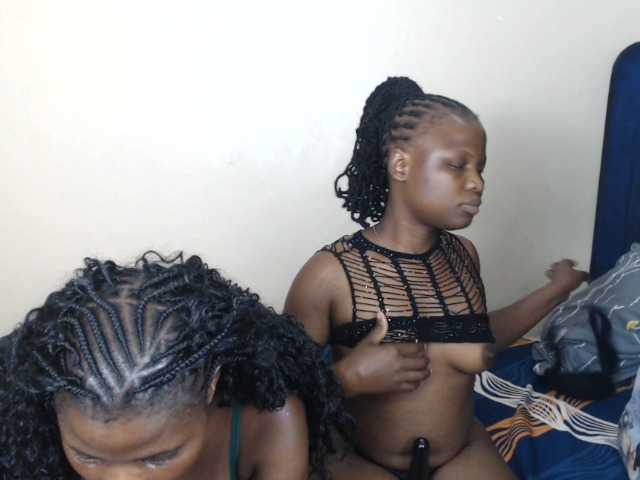 Xpendo's BongaCams show and profile