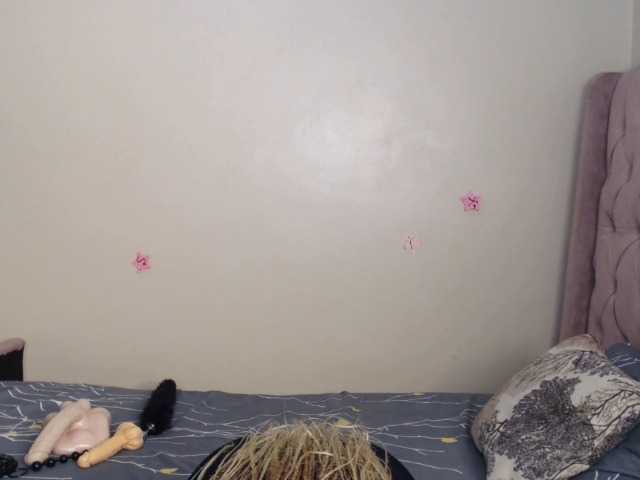 Xpendo webcam bongacams model stream image