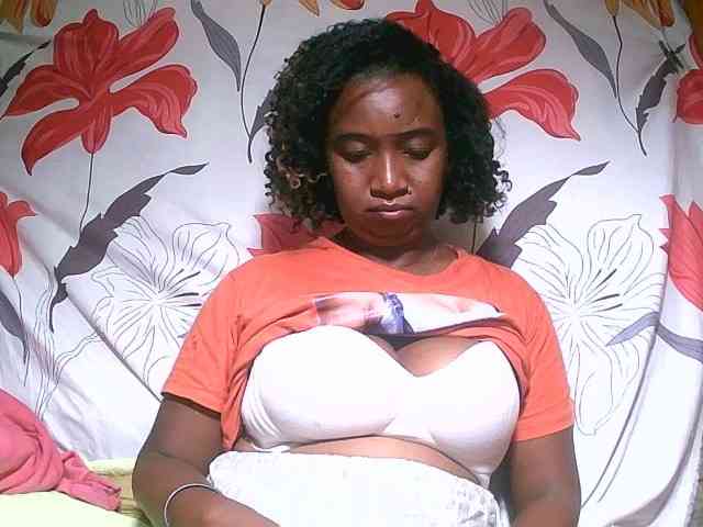 PatryciaBunny webcam