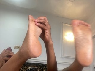 Zola_Nooryi Porn Show