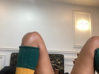 Zola_Nooryi Porn Show