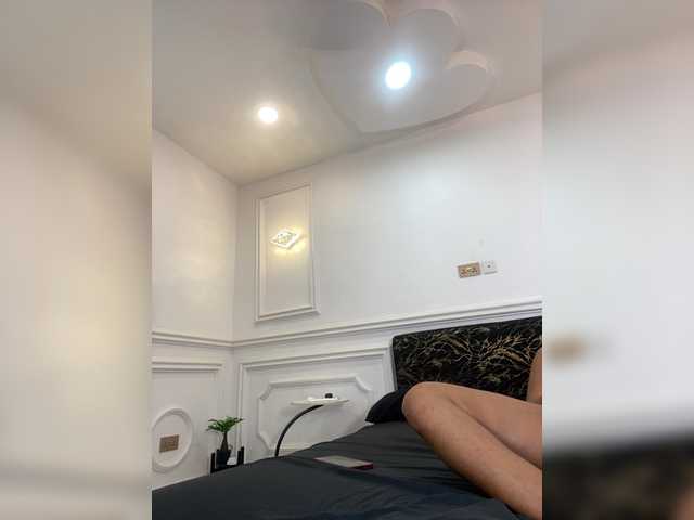 zolanooryi's BongaCams show and profile