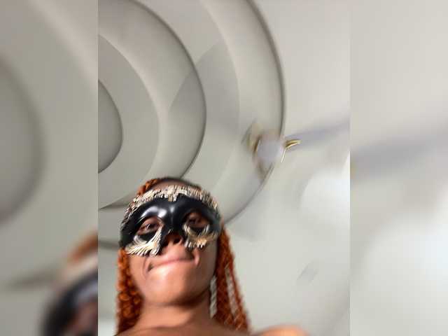 zolanooryi's BongaCams show and profile