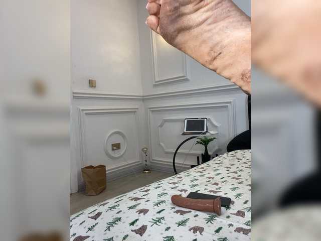 zolanooryi's BongaCams show and profile