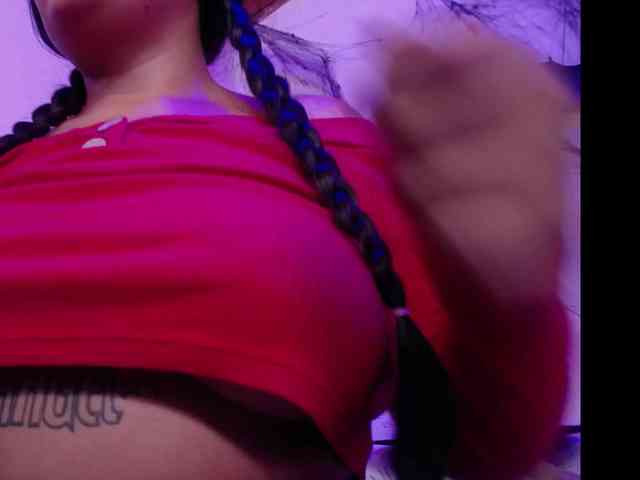 chloe-tgn webcam