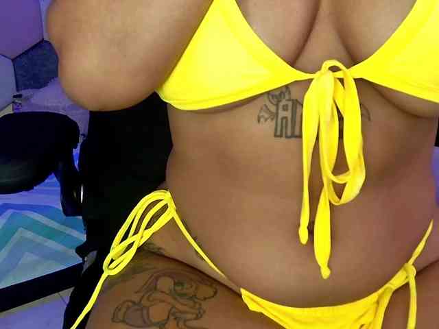 chloe-tgn webcam