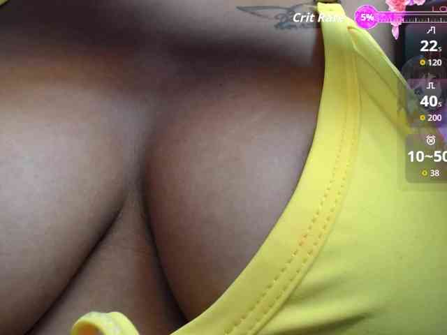 chloe-tgn webcam