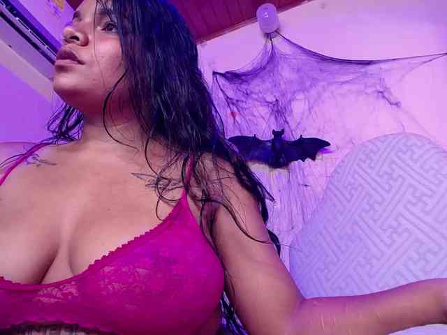 chloe-tgn chloe-tgn