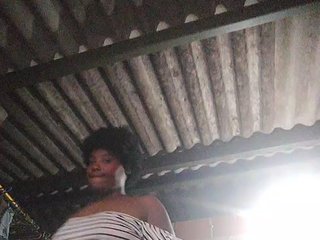 EmiliAddams Porn Show