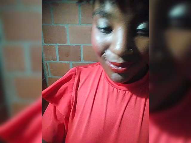 EmiliAddams webcam bongacams model stream image