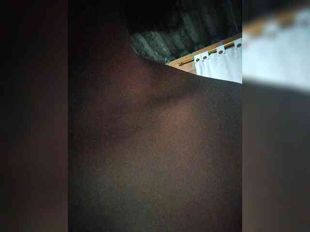 EmiliAddams webcam