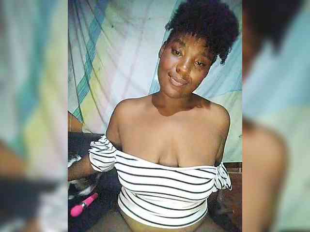 EmiliAddams EmiliAddams