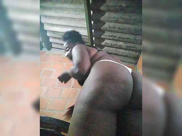 EmiliAddams webcam