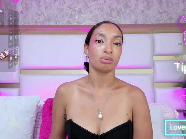  KatyMonrow chat room