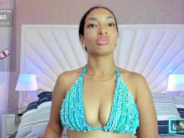 KatyMonrow webcam