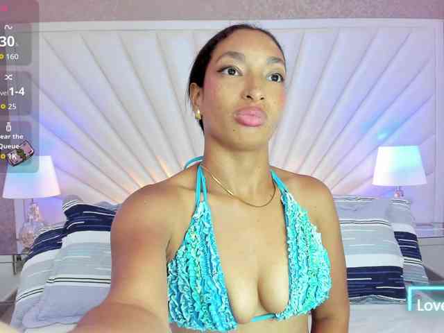 KatyMonrow webcam