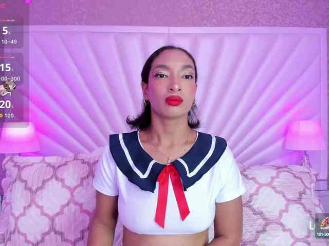 KatyMonrow webcam