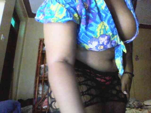 Hot-chick66 webcam