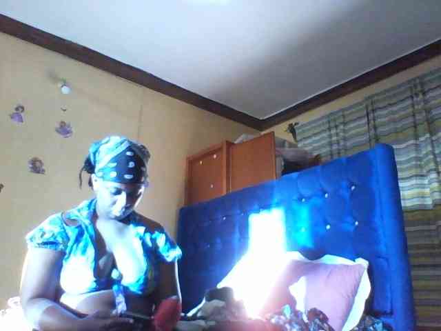 Hot-chick66 webcam