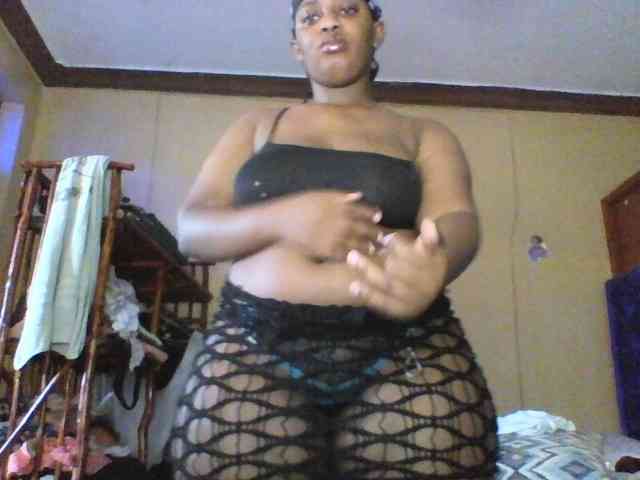 Hot-chick66 webcam
