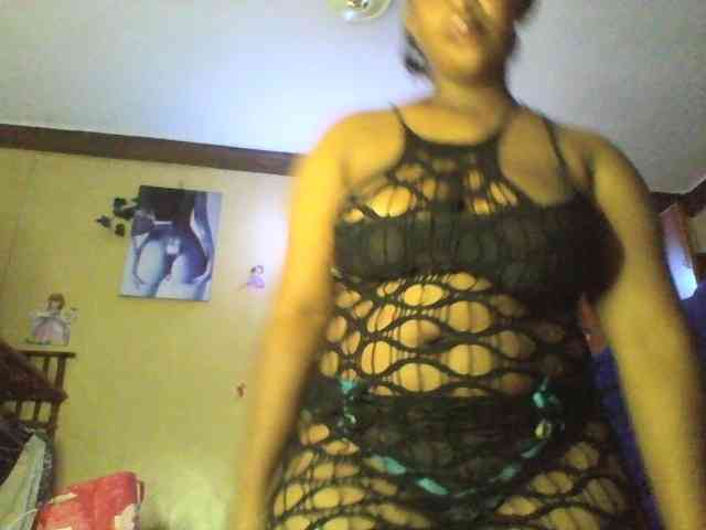 Hot-chick66 webcam
