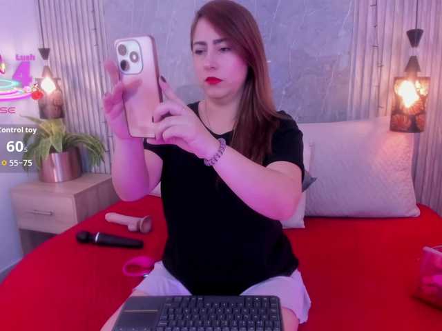 Emili-Hot webcam bongacams model stream image