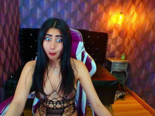 nanisshawna nanisshawna