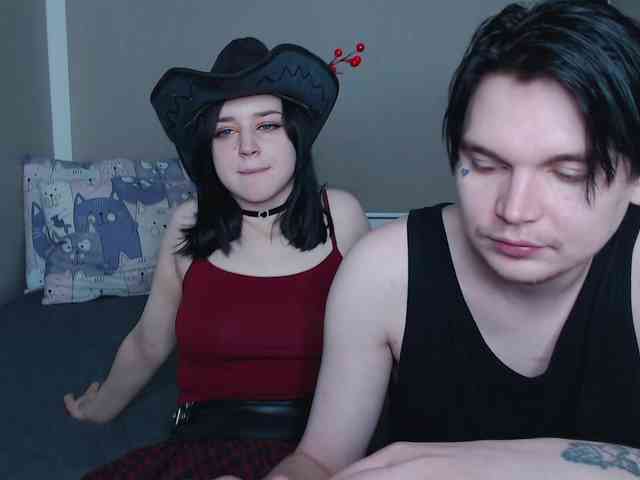 Модель: jackoffjillss