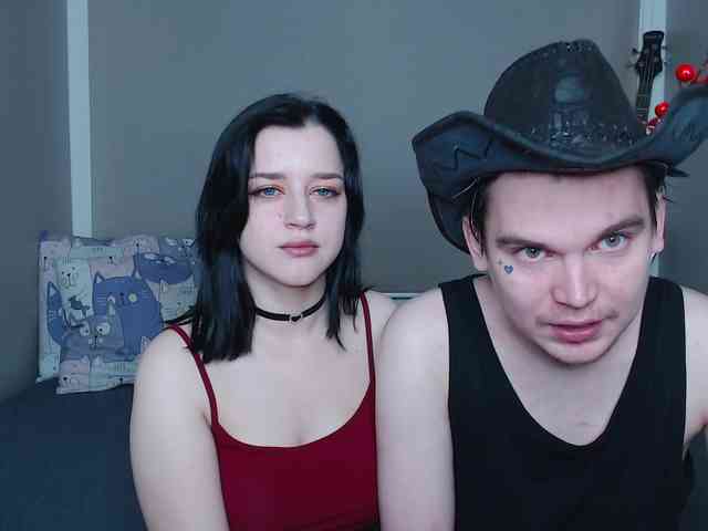 Модель: jackoffjillss