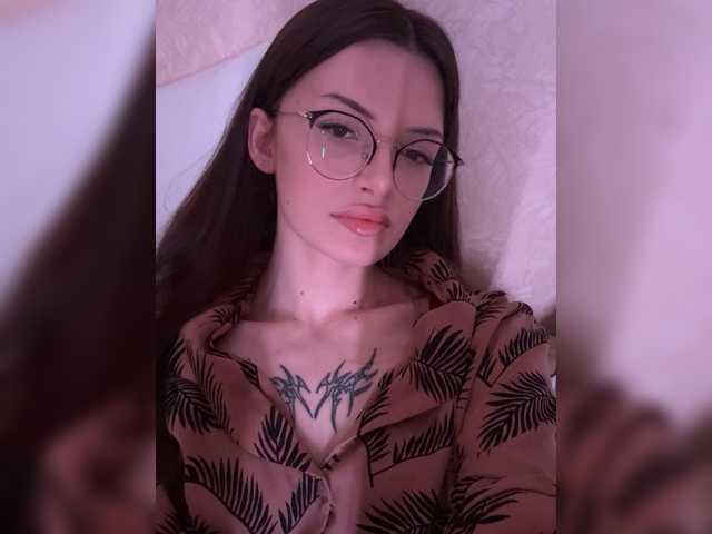 NovaSky1 – webcam model profile photo