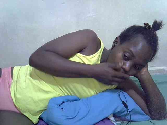 Prettiesweet webcam