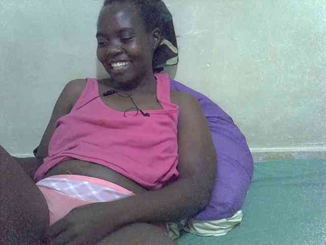 Prettiesweet webcam