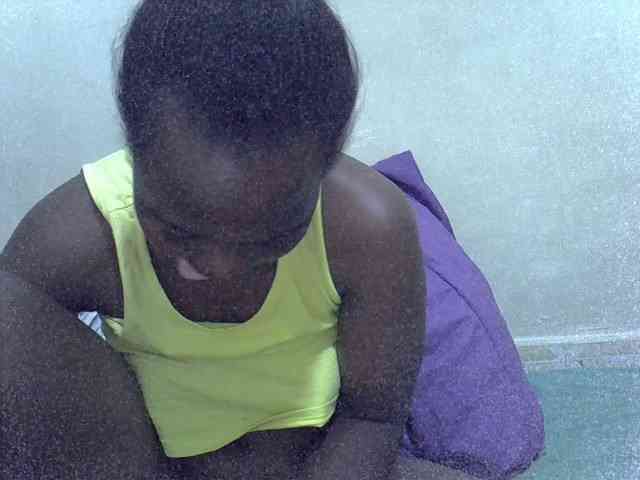 Prettiesweet webcam